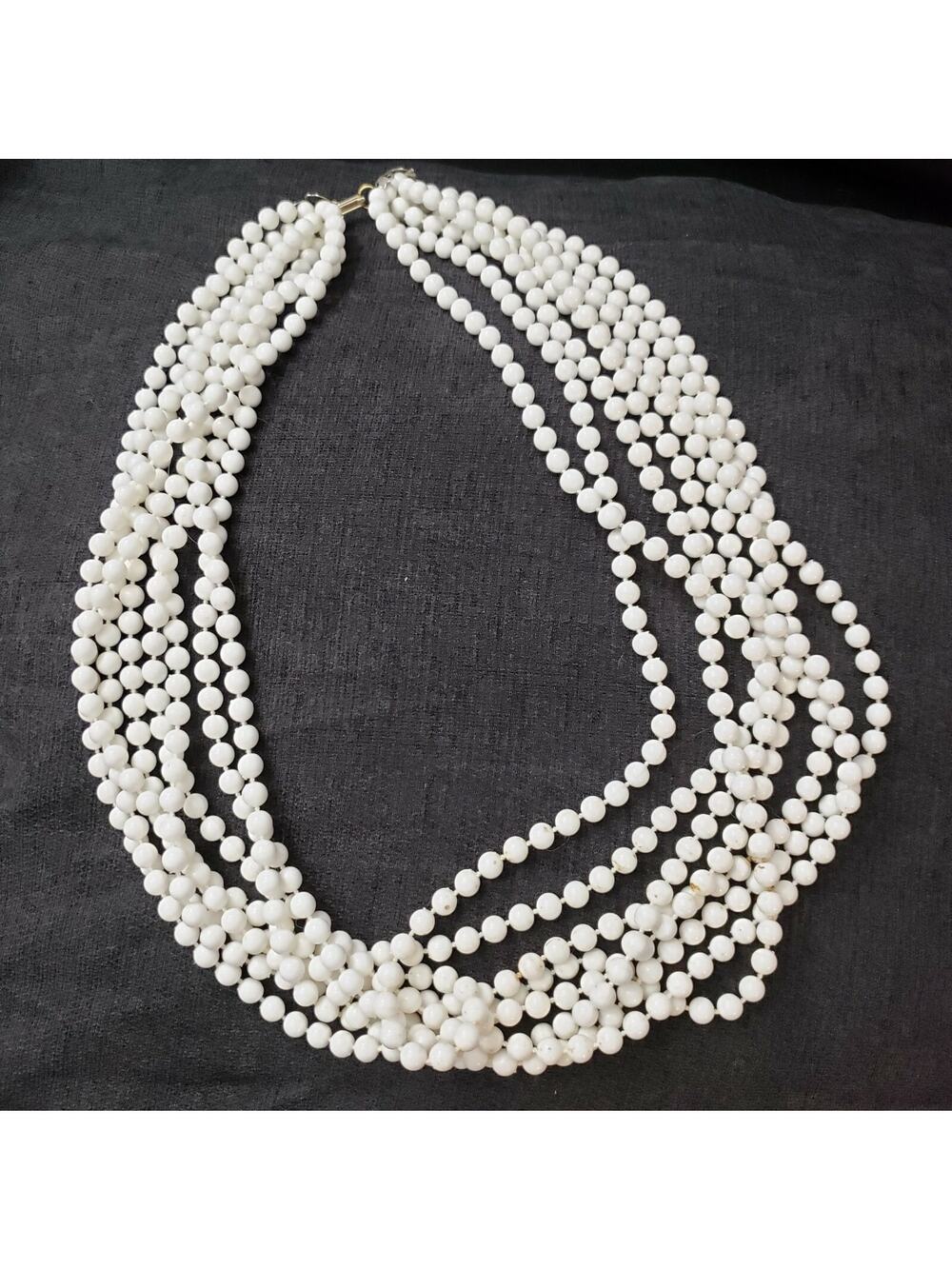 8 Strands 1950s Vintage White Beaded Necklace, Mid-Century, Multi-strand wh02-14